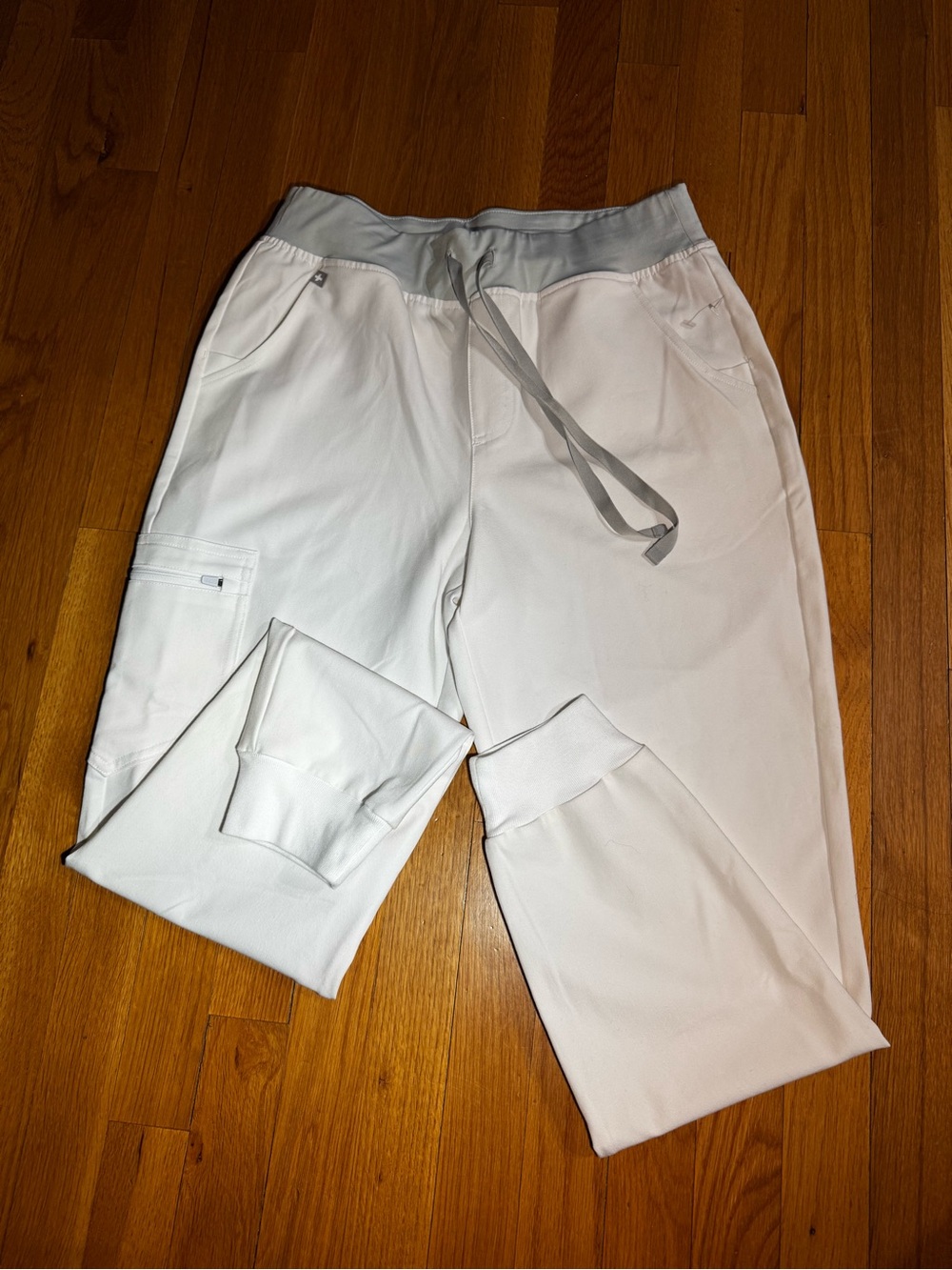 Figs Women’s White Jogger Sweatpants with Cargo Zip Pocket